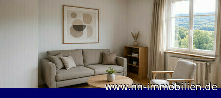 helles und ger�umiges Wohnzimmer - m�bliert durch KI