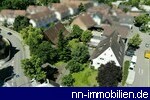 Vogelperspektive zeigt Grundst�ck samt Geb�ude