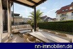 gro�z�gige Terrasse -Visualisierung / KI-generiertes Bild, Abweichungen m�glich 